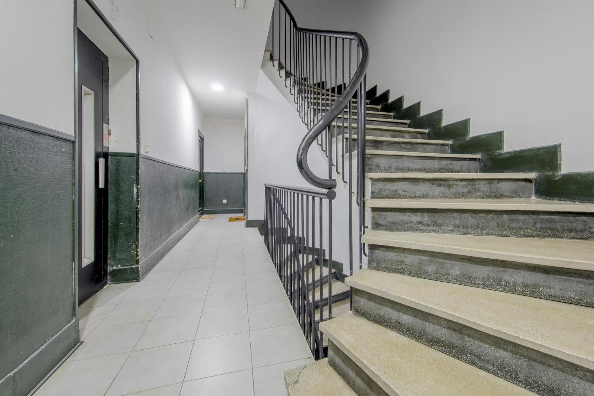 Encantador Piso En La Latina - Madrid Centro — Photos 1